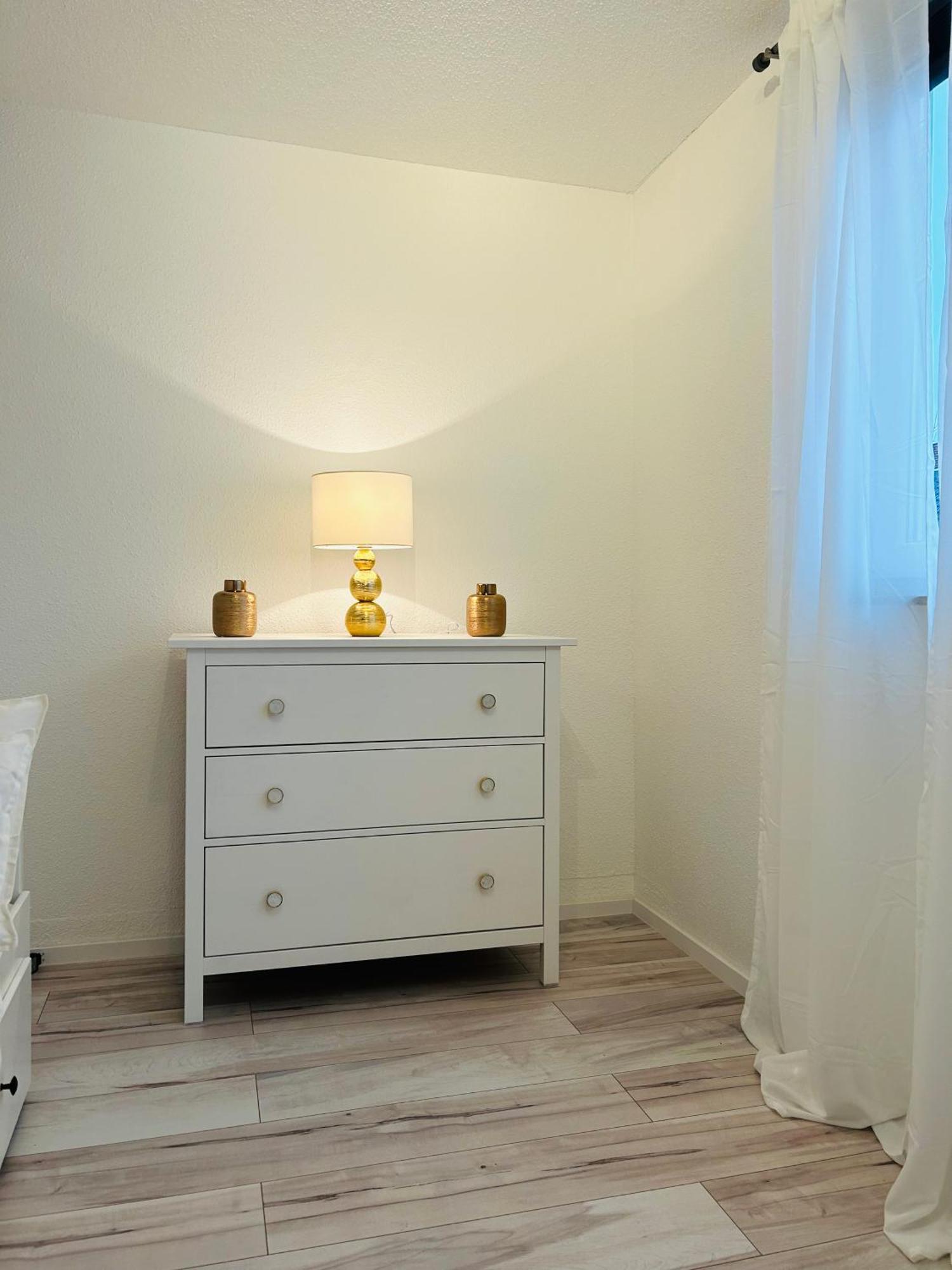 Apartment Penthouse With Whirlpool Central Düsseldorf